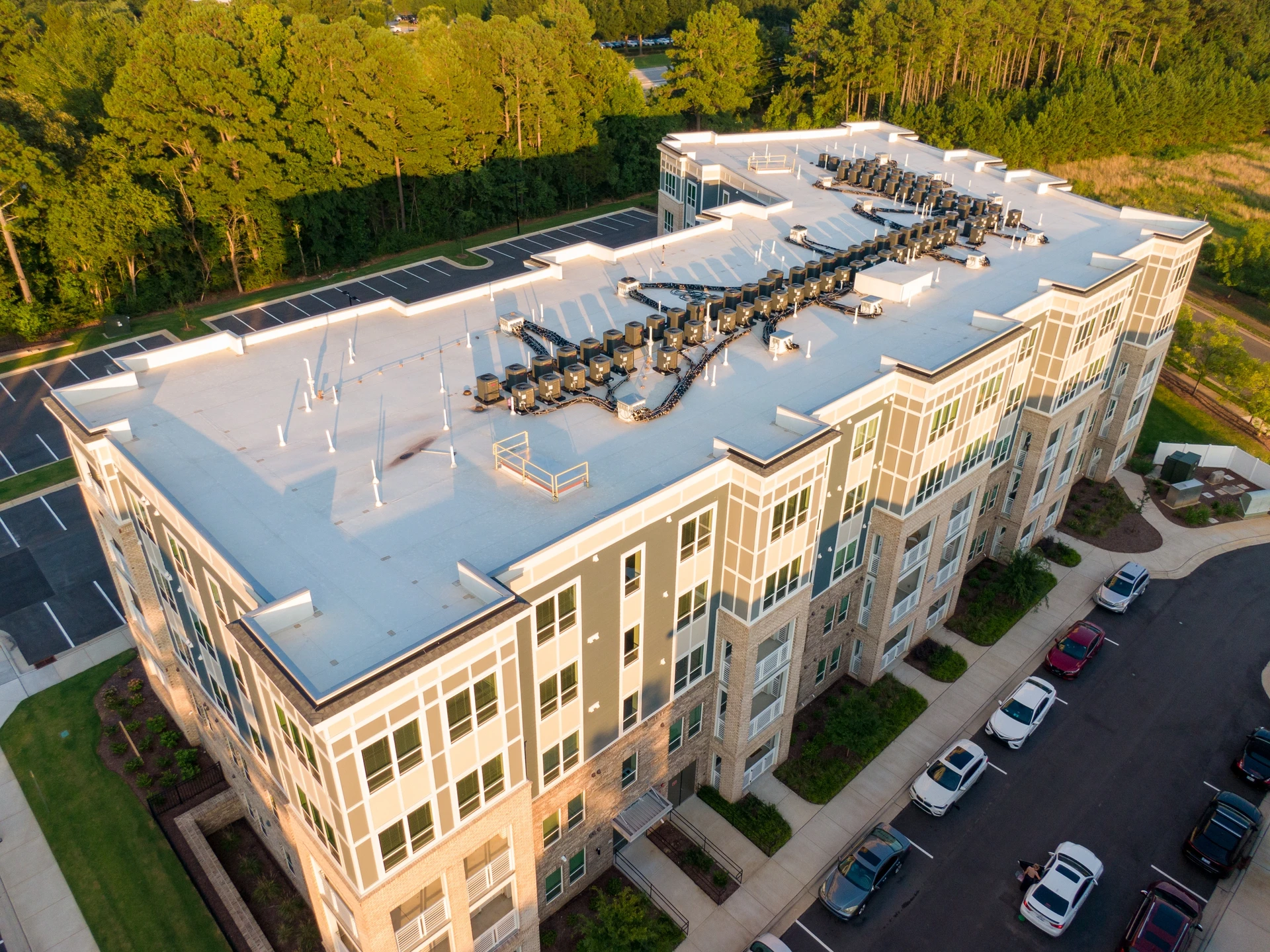 Inspection Commerciale Du Toit Par Drone